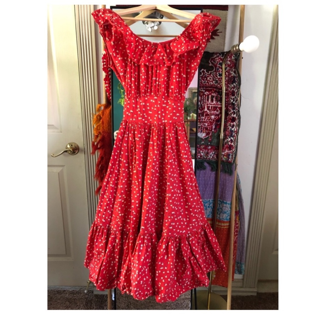 Vintage Floral Tiered and Ruffled Dress
